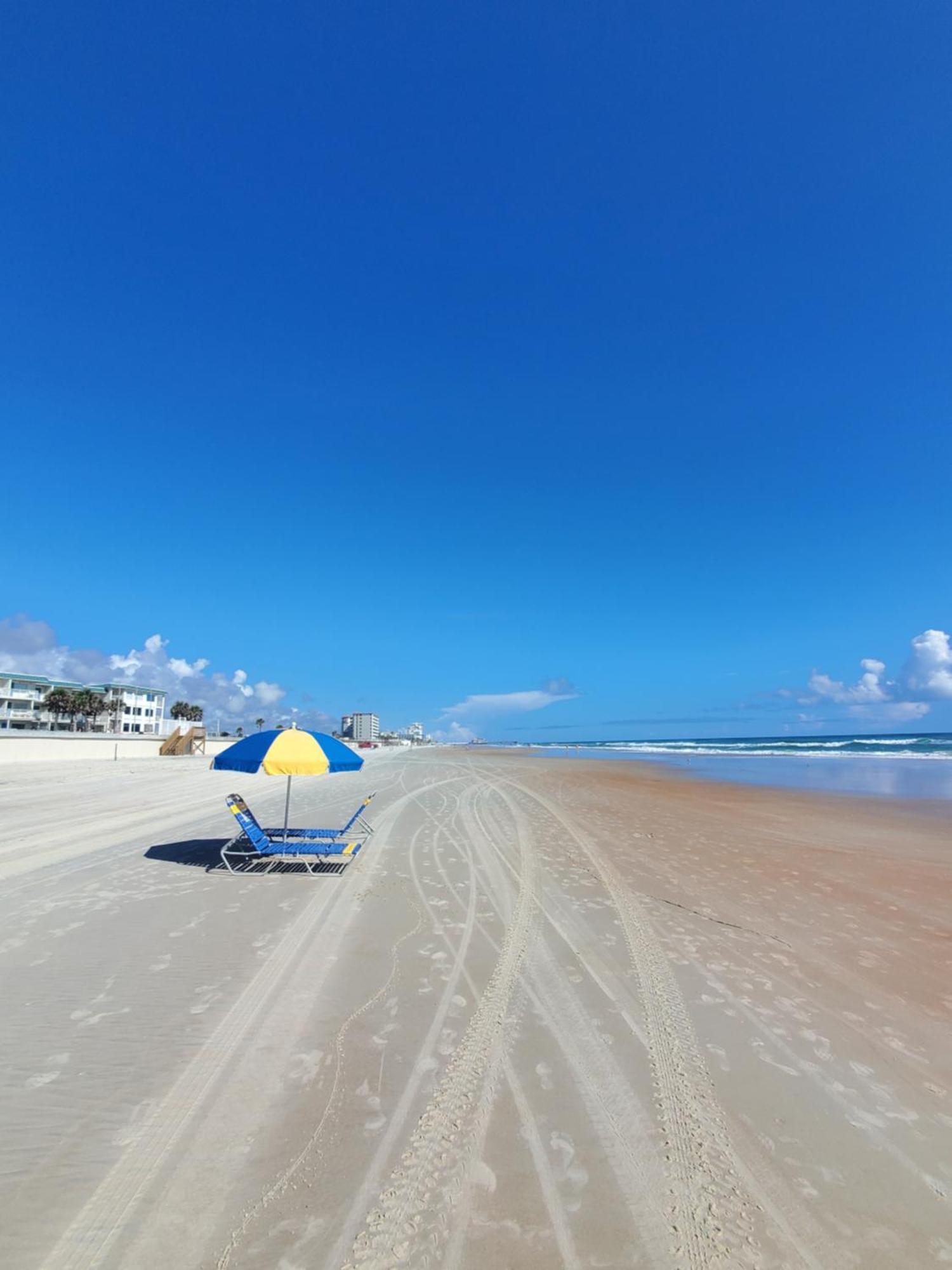 Beachside Bliss Ocean Views & Endless Fun Daytona Beach! Bagian luar foto